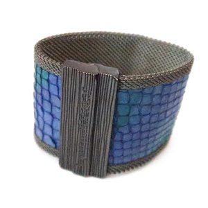CYNTHIA DESSER wide Leather cuff embossed snakeskin